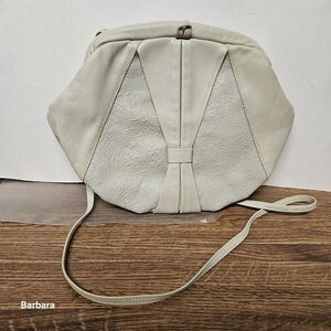 Vintage Tivoli Winter White Leather Shoulder/Crossbody Bag